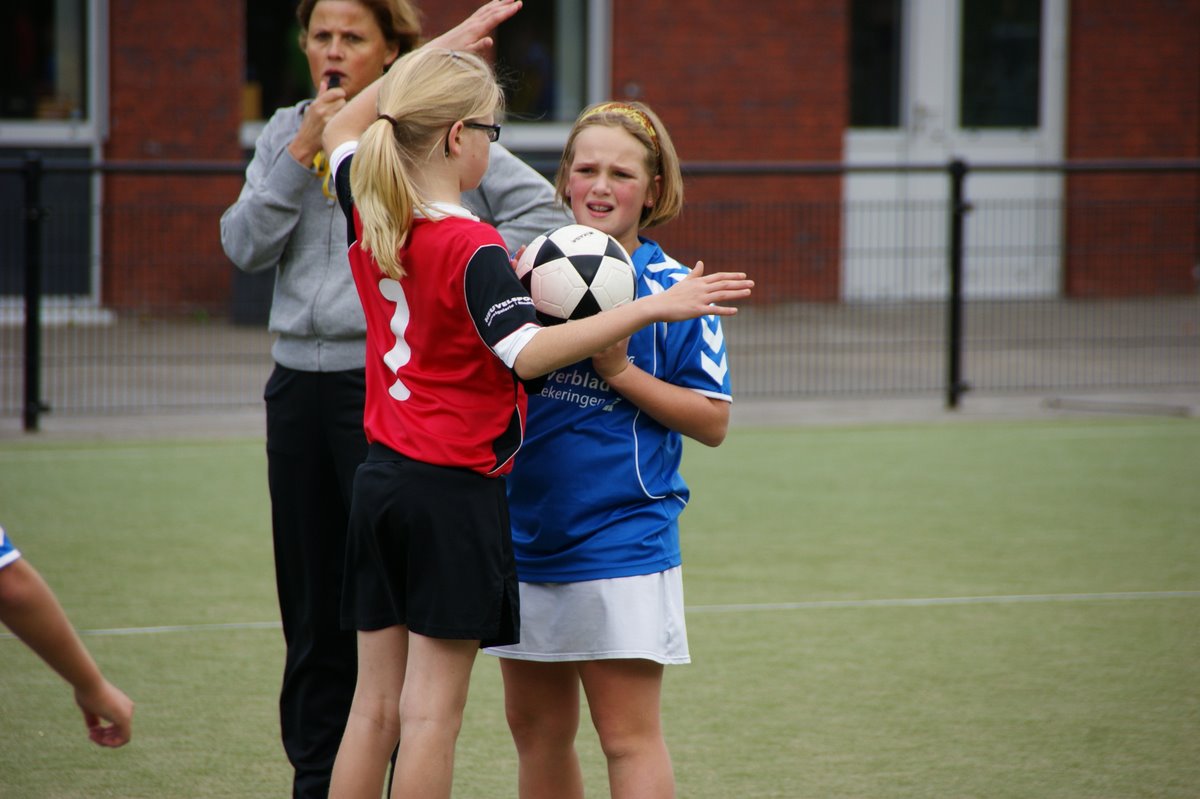 Korfbal D2  8 oktober-6.JPG